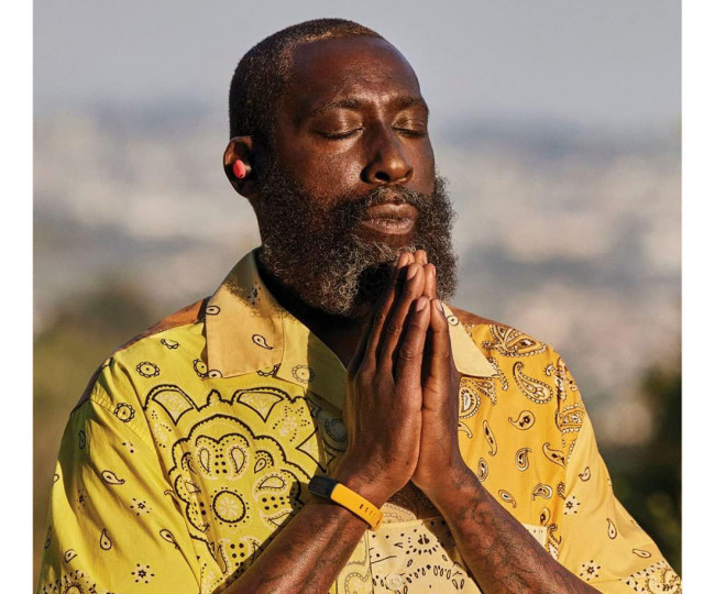 Фитнес-браслет Fitbit Inspire 3 Tracker Black/Morning Glow